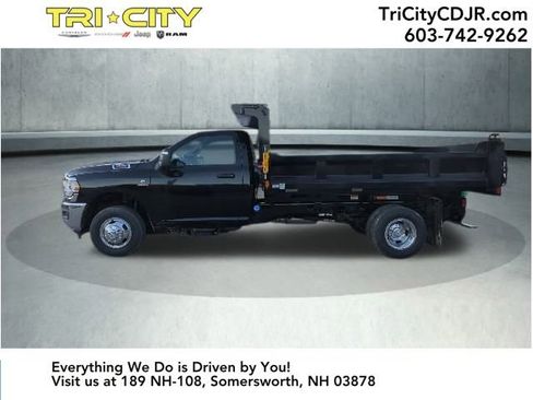 New 2024 RAM 3500 Tradesman image 2