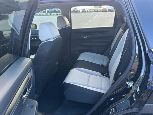 Used 2025 Honda CR-V EX image 23