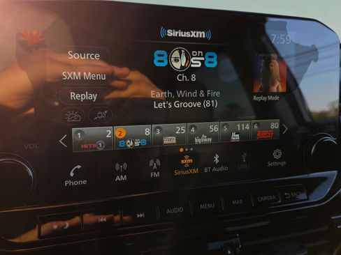 Certified 2024 Nissan Pathfinder SL w/ Cargo Package image 22