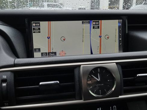 Used 2019 Lexus IS 300 w/ Navigation Package RWD image 11