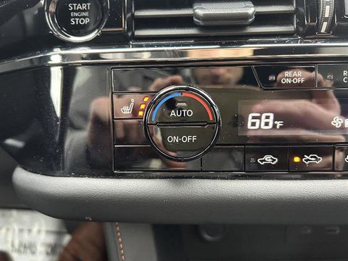 Used 2025 Nissan Pathfinder Rock Creek image 23