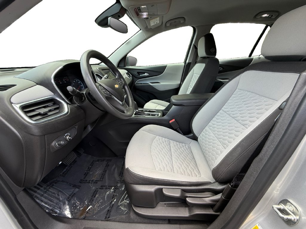 Used 2020 Chevrolet Equinox LS FWD image 9