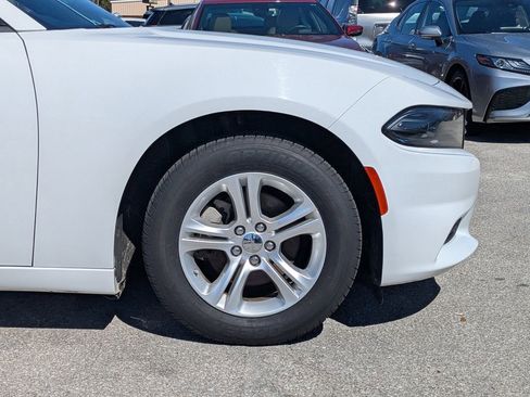 Used 2023 Dodge Charger SXT image 11