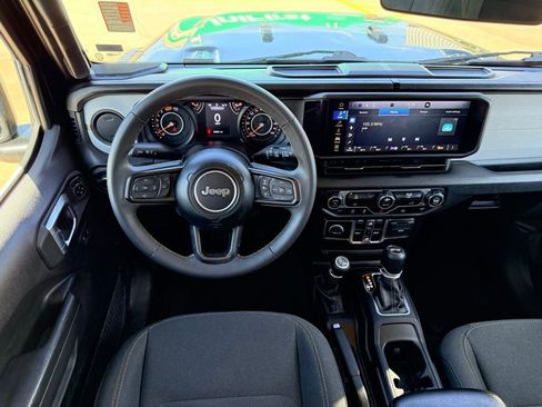 Used 2024 Jeep Wrangler Sport S image 15