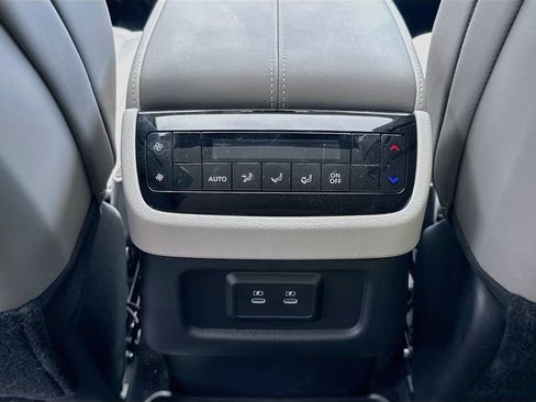 Certified 2026 INFINITI QX60 Pure w/ Cargo Package AWD/4WD image 27
