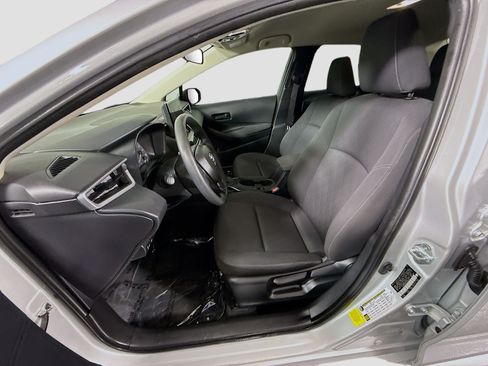 Used 2024 Toyota Corolla LE FWD image 21