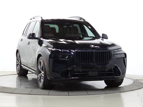 Used 2026 BMW X7 xDrive40i AWD/4WD image 1