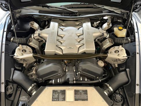Used 2006 Aston Martin Vanquish S RWD image 26
