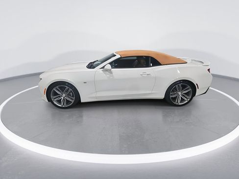 Used 2016 Chevrolet Camaro LT image 5