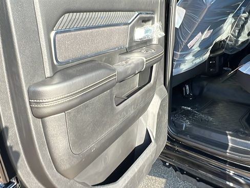 New 2025 RAM 5500 4x4 Crew Cab image 19