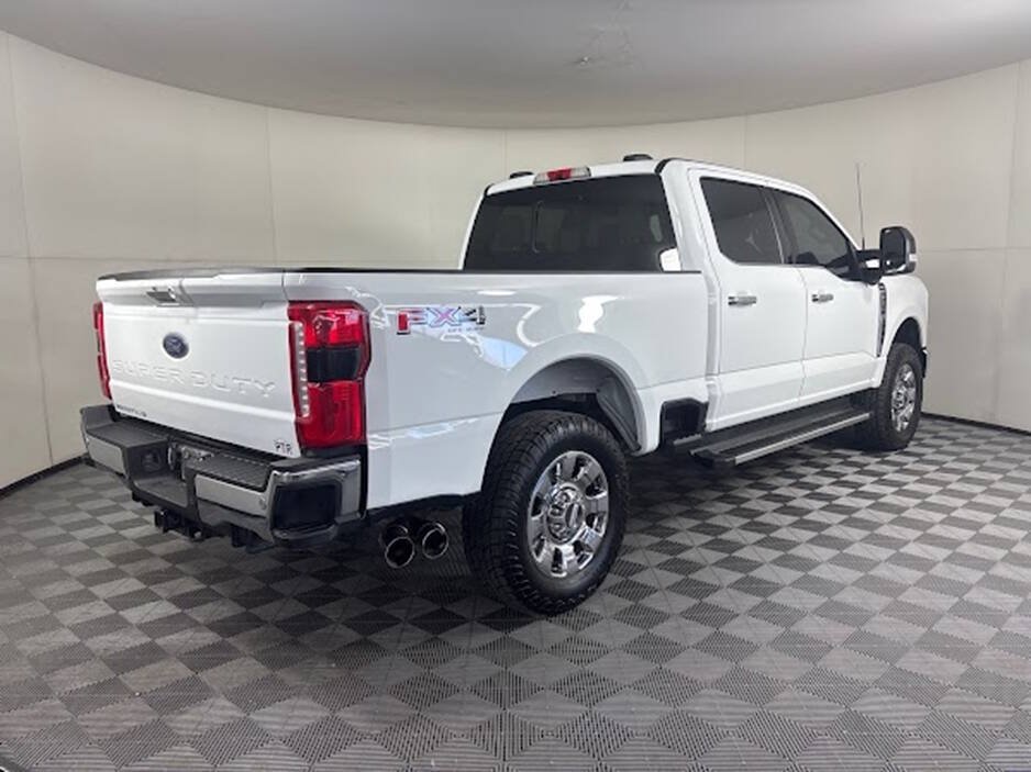 Used 2023 Ford F250 Lariat w/ Chrome Package AWD/4WD image 10