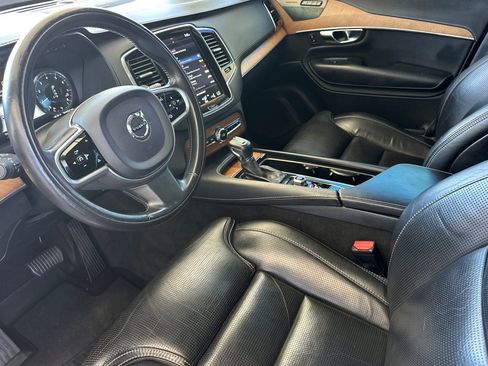 Used 2020 Volvo XC90 T6 Inscription w/ Protection Package Premier AWD/4WD image 11