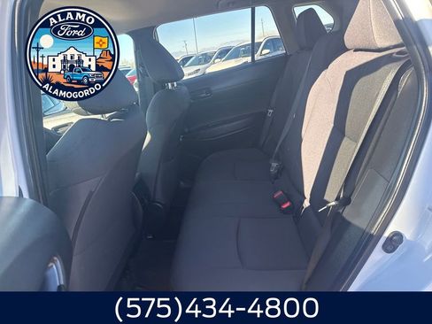 Used 2024 Toyota Corolla Cross LE image 11