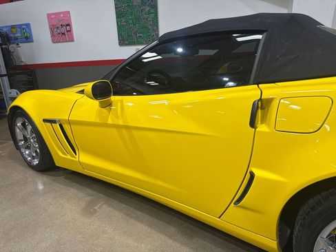 Used 2011 Chevrolet Corvette Grand Sport w/ Preferred Equipment Group image 75