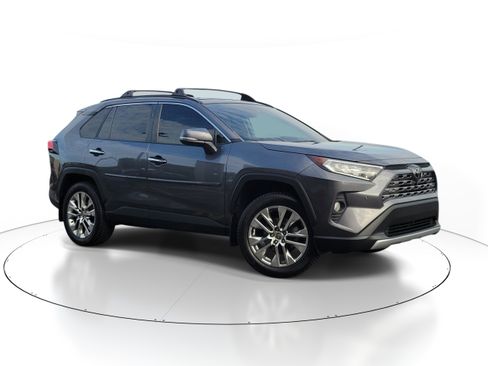 Used 2021 Toyota RAV4 Limited AWD/4WD image 1