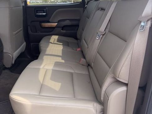 Used 2016 Chevrolet Silverado 2500 LTZ image 9