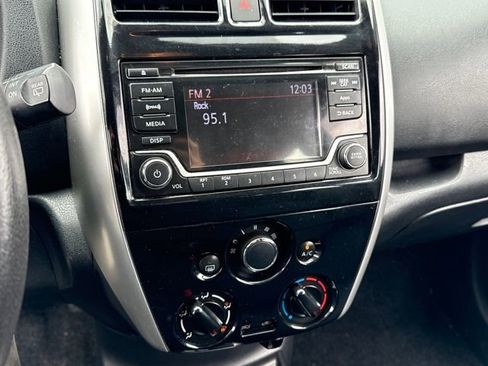 Used 2016 Nissan Versa Note SV image 25