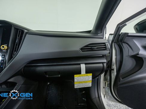 Used 2025 Subaru Crosstrek 2.5i Sport AWD/4WD image 41