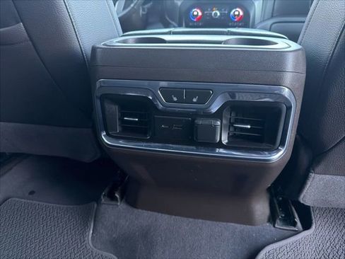 Used 2021 GMC Sierra 2500 Denali w/ Denali Ultimate Package AWD/4WD image 17