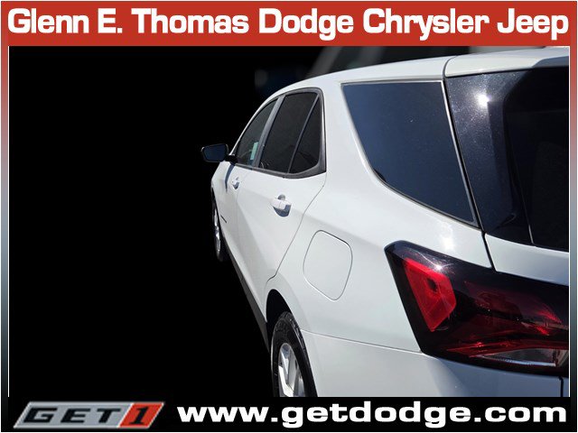 Used 2022 Chevrolet Equinox LS w/ LS Convenience Package FWD image 11