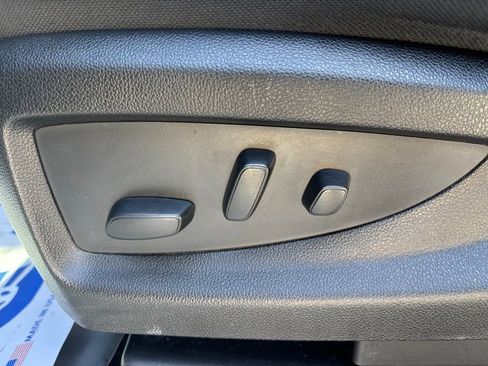 Used 2018 Chevrolet Silverado 1500 LT w/ All Star Edition image 20