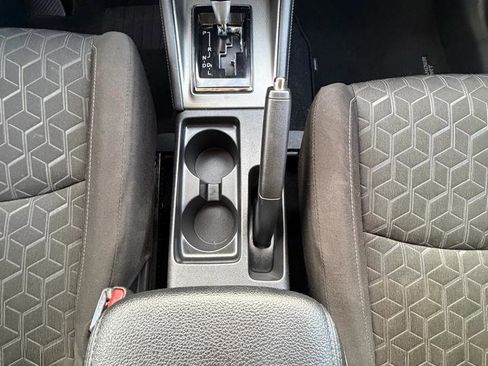 Used 2024 Mitsubishi Outlander Sport ES AWD/4WD image 28