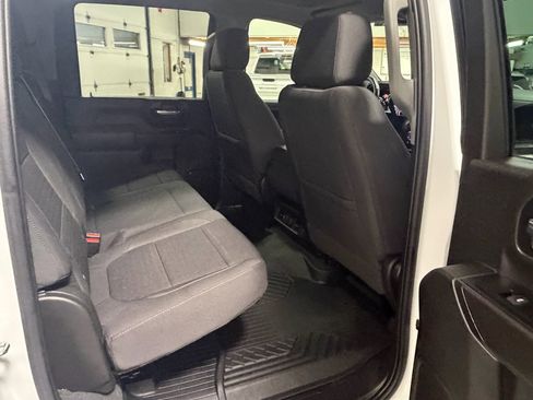 Used 2022 Chevrolet Silverado 2500 LT w/ Convenience Package image 20