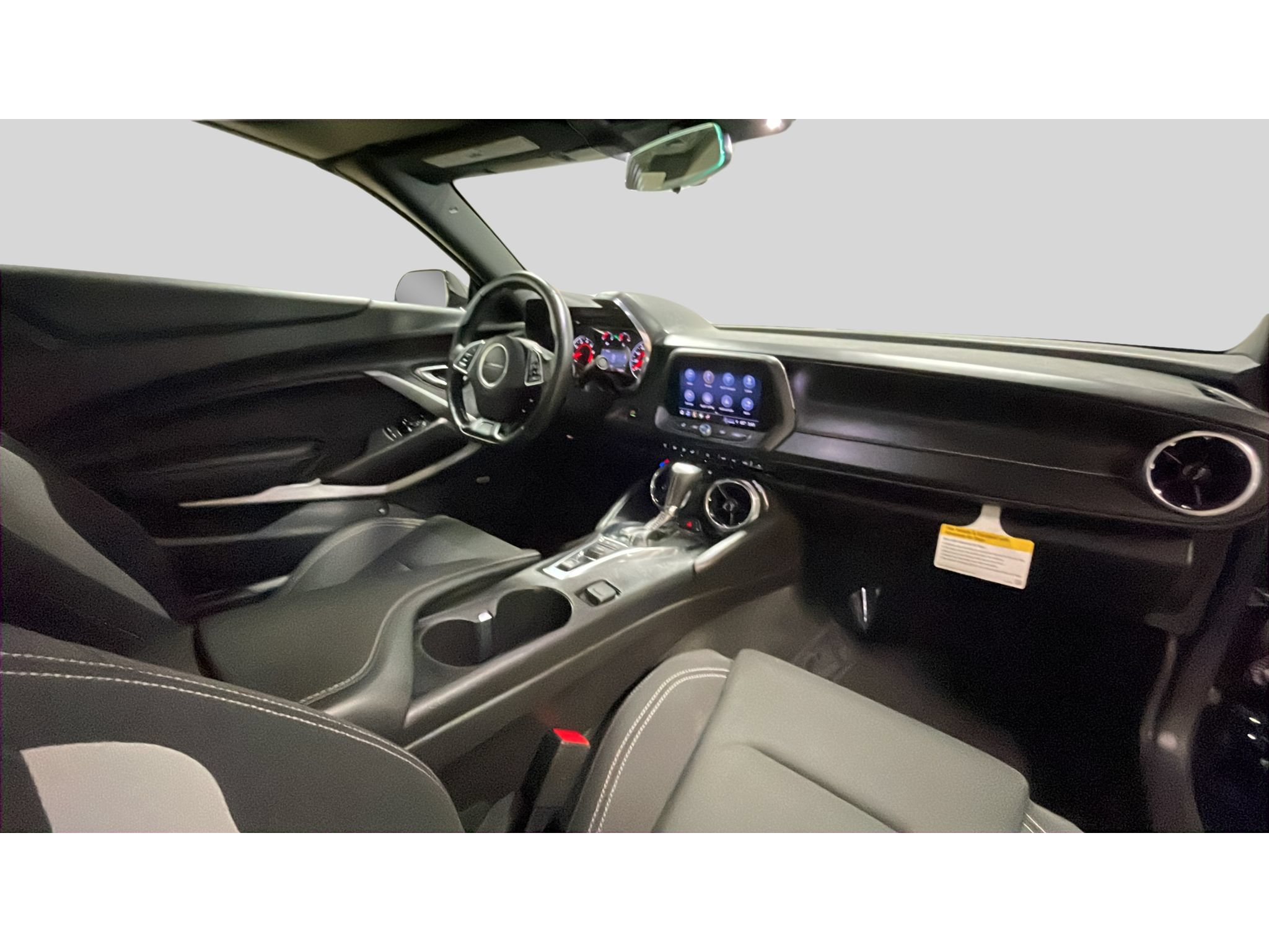 Used 2023 Chevrolet Camaro LT w/ Technology Package RWD image 18
