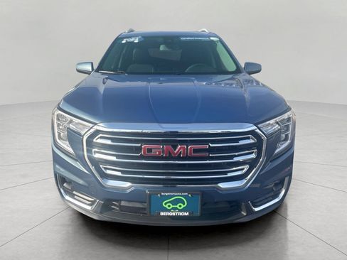 Certified 2024 GMC Terrain SLT AWD/4WD image 9