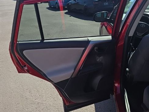 Used 2015 Toyota RAV4 LE w/ Preferred Accessory Package image 12