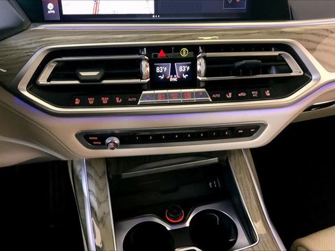 Used 2019 BMW X7 xDrive40i w/ Dynamic Handling Package image 35