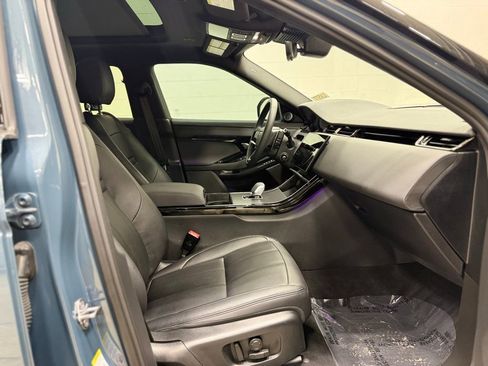 Used 2025 Land Rover Range Rover Evoque S image 29