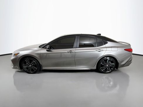 Used 2025 Toyota Camry XSE w/ Premium Package FWD image 4
