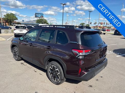 Used 2026 Subaru Forester Premium AWD/4WD image 8