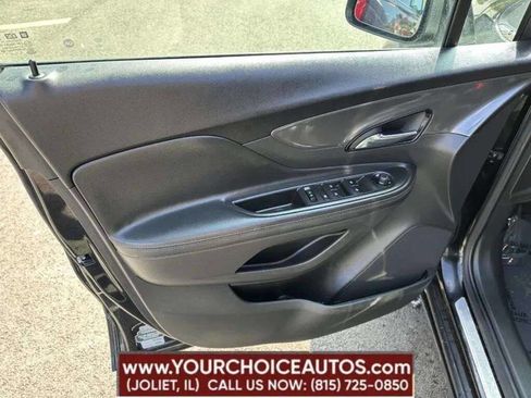 Used 2022 Buick Encore Preferred image 9