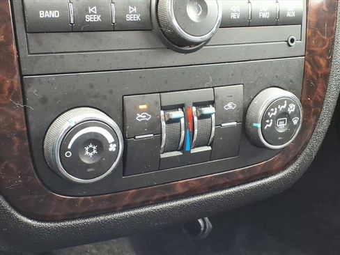 Used 2013 Chevrolet Impala LT image 17