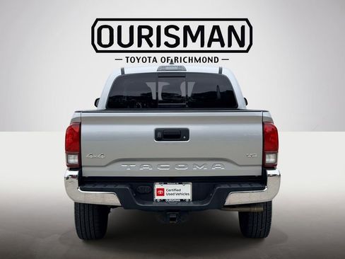 Certified 2023 Toyota Tacoma SR5 AWD/4WD image 23