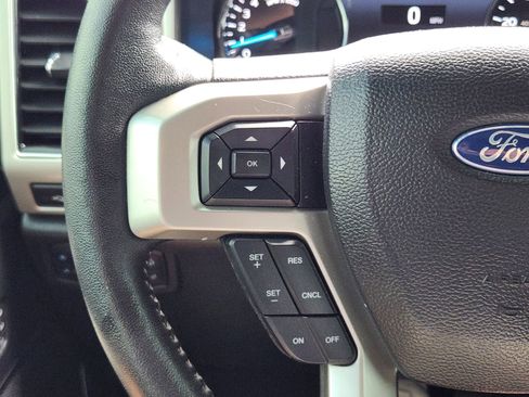 Used 2021 Ford F250 Lariat image 31