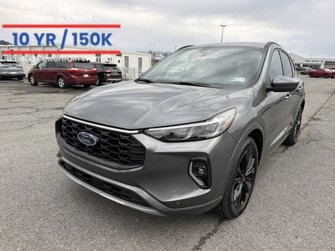 Used 2023 Ford Escape ST-Line Elite AWD/4WD image 1