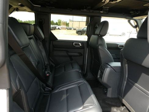 New 2026 Ford Bronco Outer Banks AWD/4WD image 12