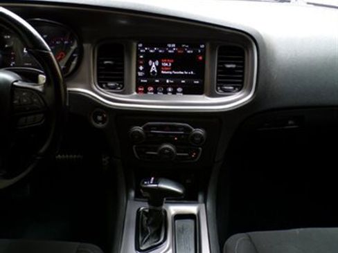 Used 2022 Dodge Charger GT w/ Driver Convenience Group RWD image 35