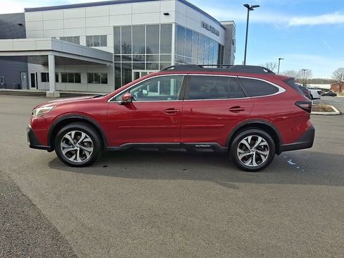 Used 2020 Subaru Outback Limited XT image 4