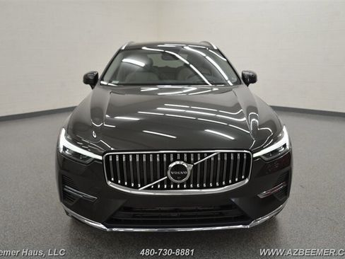 Used 2022 Volvo XC60 T8 Inscription Expression w/ Advanced Package image 5