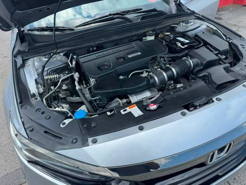Used 2020 Honda Accord Sport image 32