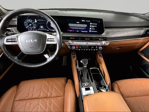 Certified 2025 Kia Telluride SX Prestige X-Pro AWD/4WD image 6