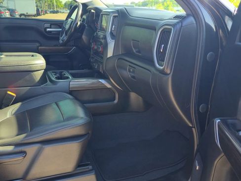 Used 2021 Chevrolet Silverado 1500 LT Trail Boss w/ Convenience Package II AWD/4WD image 12