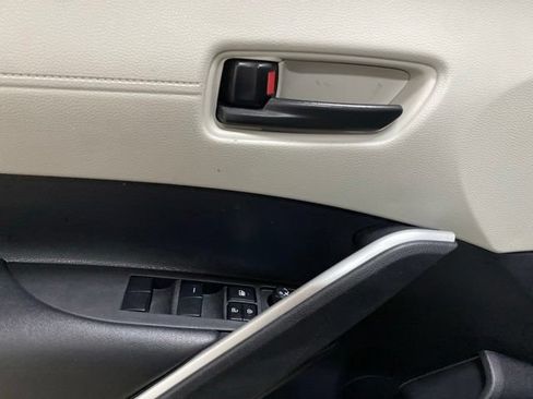 Used 2024 Toyota Corolla Cross L FWD image 31