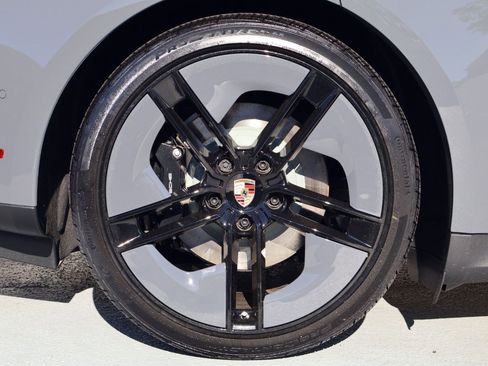 New 2026 Porsche Taycan AWD/4WD image 27