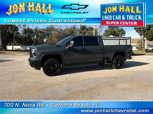 Used 2025 Chevrolet Silverado 2500 LTZ w/ Trail Boss Package image 3
