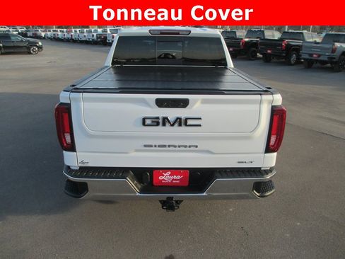Used 2022 GMC Sierra 1500 SLT w/ SLT Premium Package image 6
